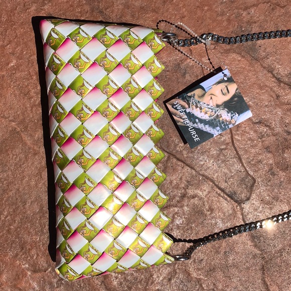 Candy wrapper purse - Picture 4 of 6